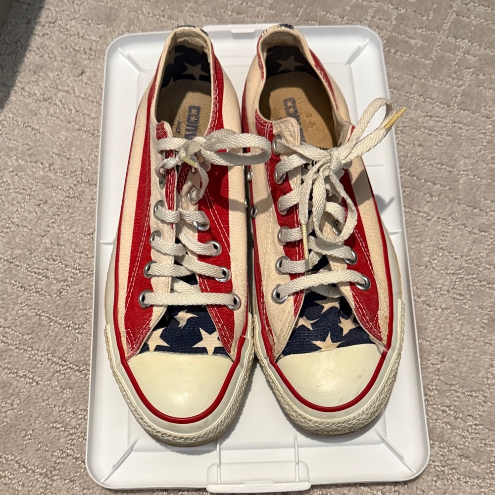 Converse Women Red and Blue Star Sneakers